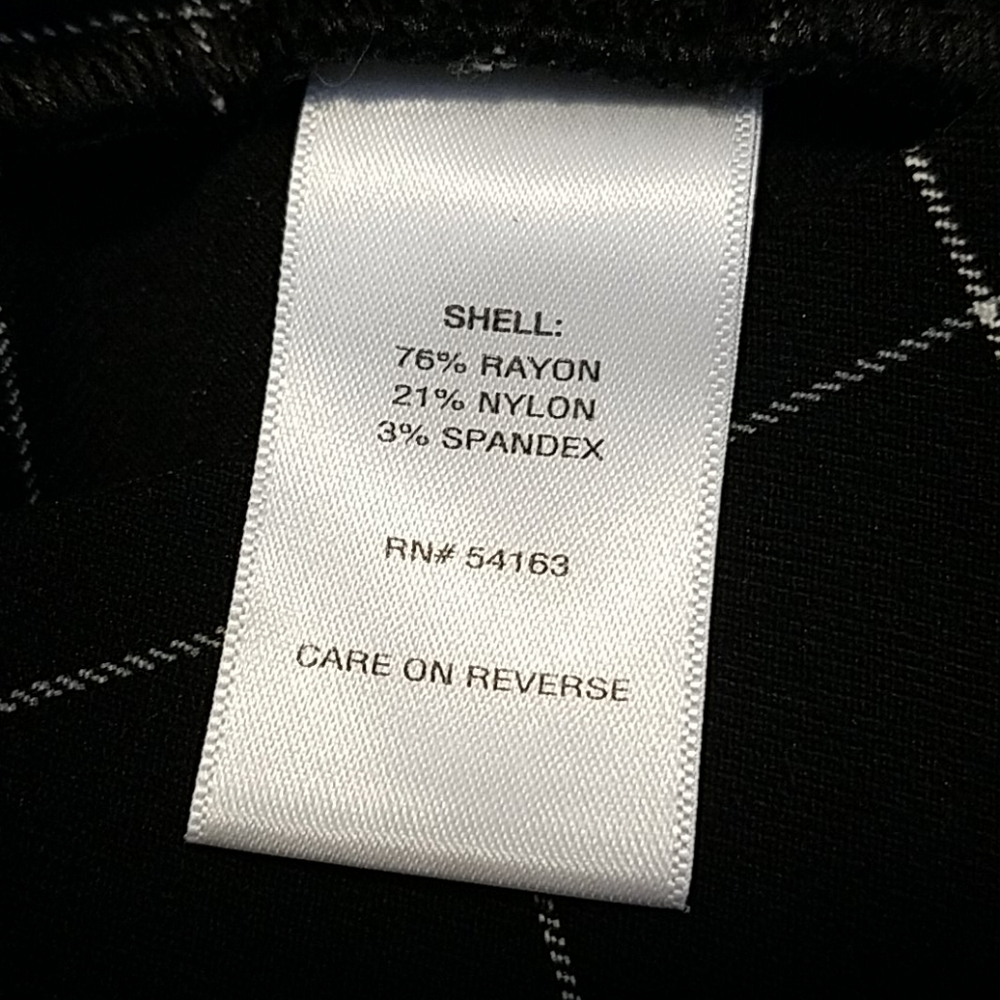 Classic Tommy Hilfiger black plaid pants - Picture 4 of 5